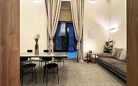 Oasis Apartments & Studios Old Town Center